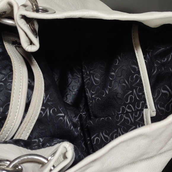 Simply Vera by Vera Wang Pebbled Leather Hobo Bag - Picture 7 of 8